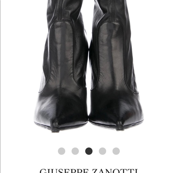 GIUSEPPE ZANOTTI
Leather Boots
Size: 10 | IT 40 - Picture 5 of 5